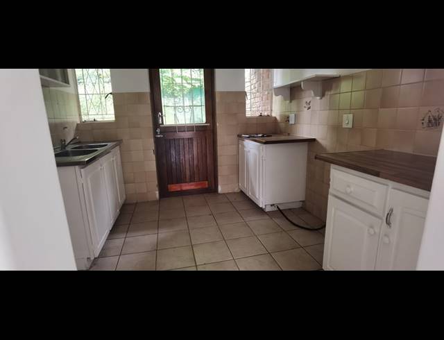2 BEDROOM SIMPLEX SOLD IN HOWICK CENTRAL